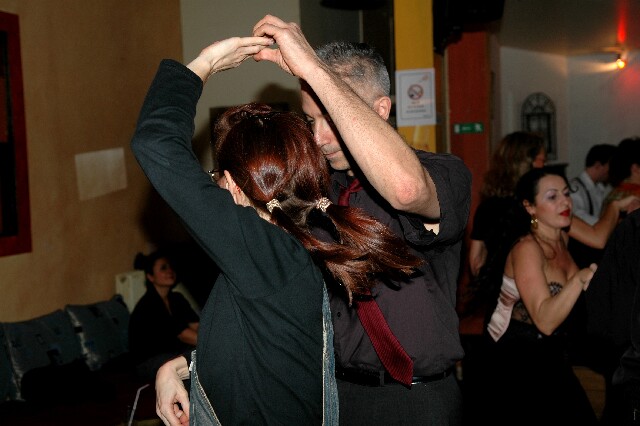 min 2006 12 05 latino 102